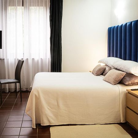 Hotel Sonenga Менаджо Экстерьер фото